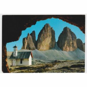 WŁOCHY DOLOMITY TRE CIME DI LAVAREDO KOŚCIÓŁEK WIDOKÓWKA A31697