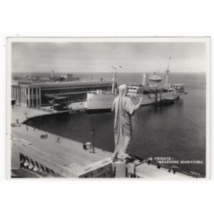 WŁOCHY TRIEST STATEK WIDOKÓWKA A52154