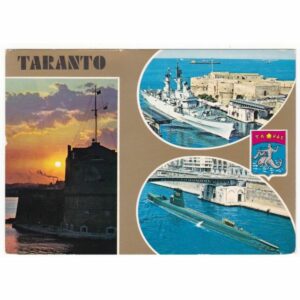 WŁOCHY TARANTO STATEK WIDOKÓWKA A57511