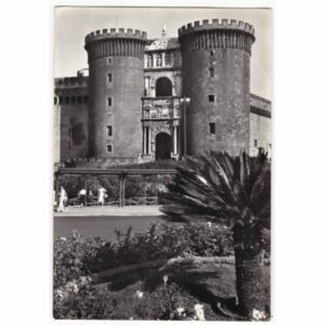WŁOCHY NEAPOL ZAMEK WIDOKÓWKA A68028