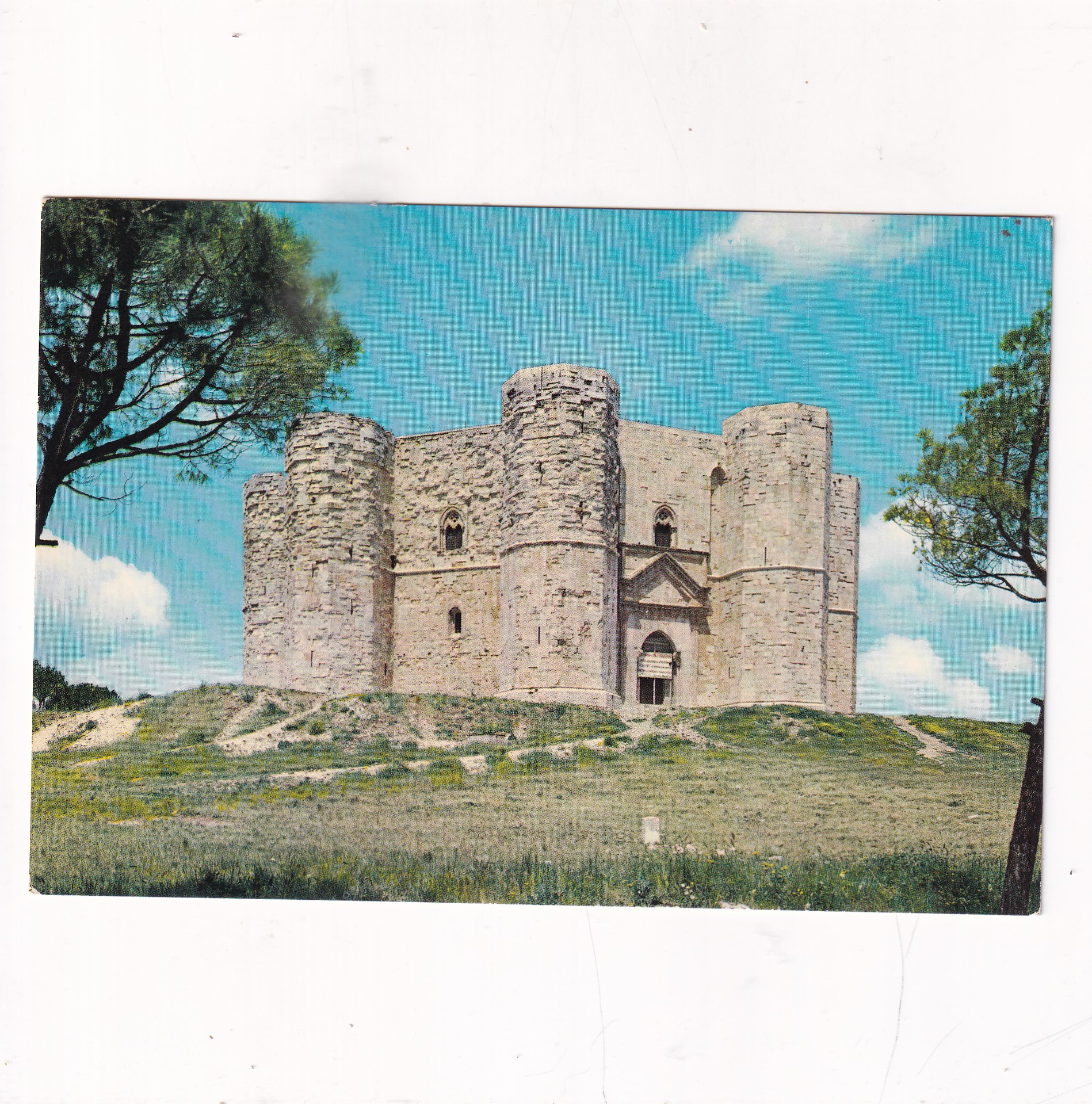 WŁOCHY ZAMEK DEL MONTE APULIA POCZTÓWKA A11939