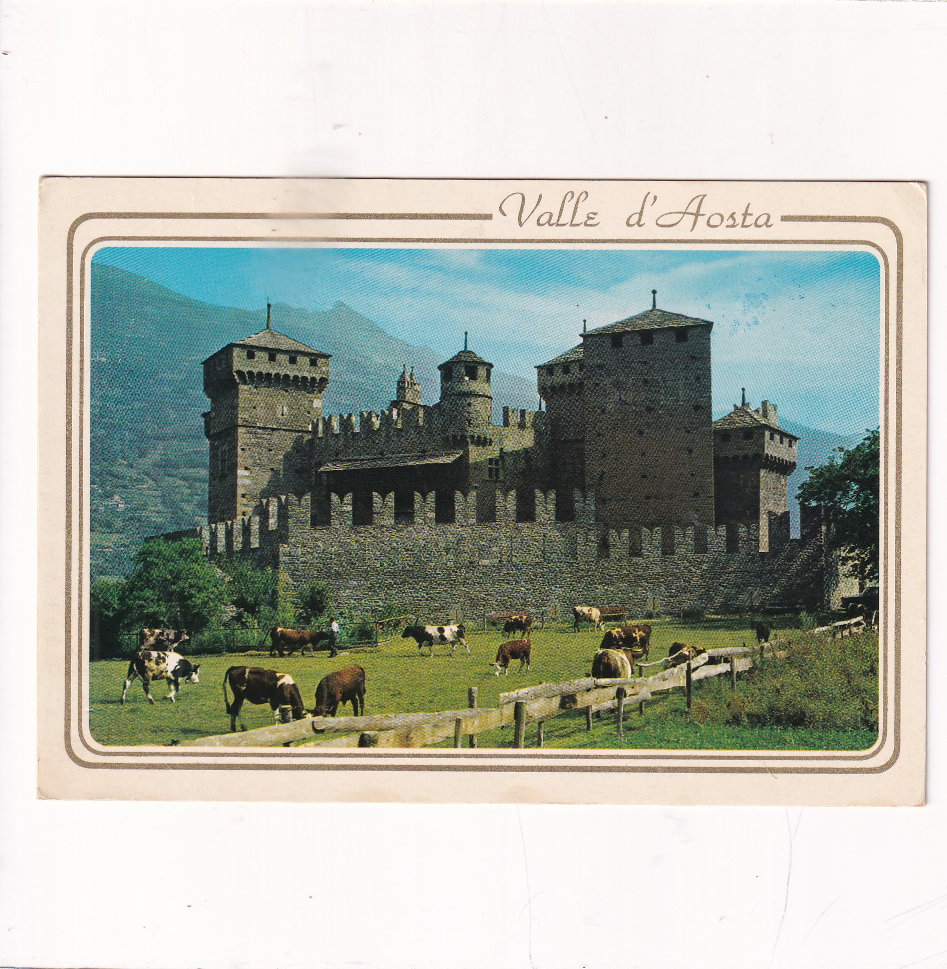 WŁOCHY VALLE D'AOSTA ZAMEK WIDOKÓWKA A12900