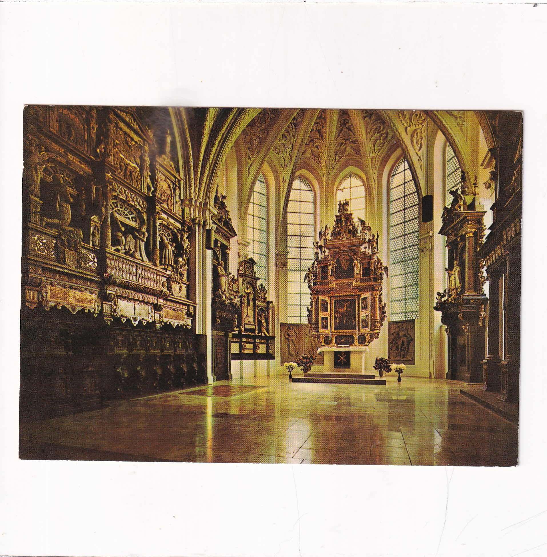 NIEMCY CELLE INNERES DER STADTKIRCHE POCZTÓWKA A14297