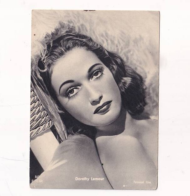 GWIAZDY KINA I TV DOROTHY LAMOUR POCZTÓWKA A36681