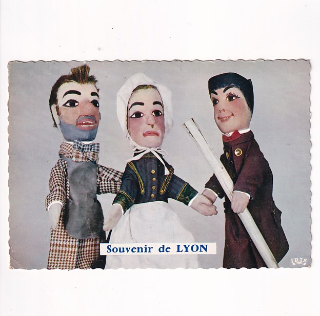 FRANCJA LYON SOUVENIR LALKI POCZTÓWKA A38264